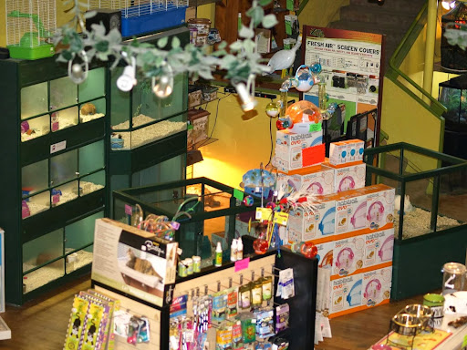 Pet Store «Critter Cabana», reviews and photos, 516 E 1st St, Newberg, OR 97132, USA
