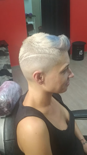 Avaliações doBaza hairstyles em Sines - Cabeleireiro