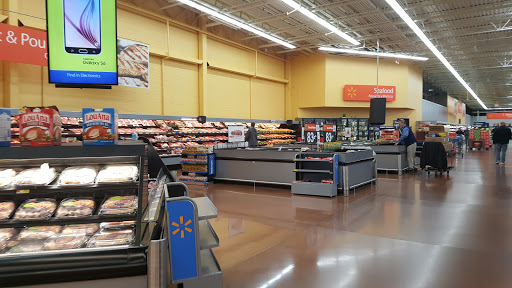 Department Store «Walmart Supercenter», reviews and photos, 2900 Kirk Rd, Aurora, IL 60502, USA