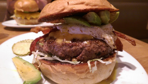 Shopping Mall «The Promenade Shops At Clifton», reviews and photos, 852 NJ-3, Clifton, NJ 07012, USA