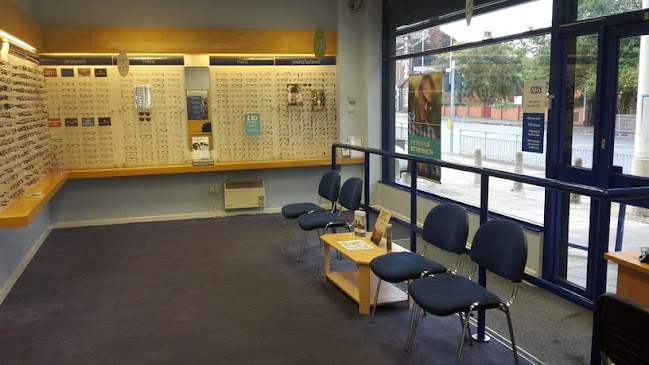 Reviews of Scrivens Opticians & Hearing Care in Leeds - Optician