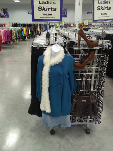 Thrift Store «Goodwill Saville Retail Store», reviews and photos