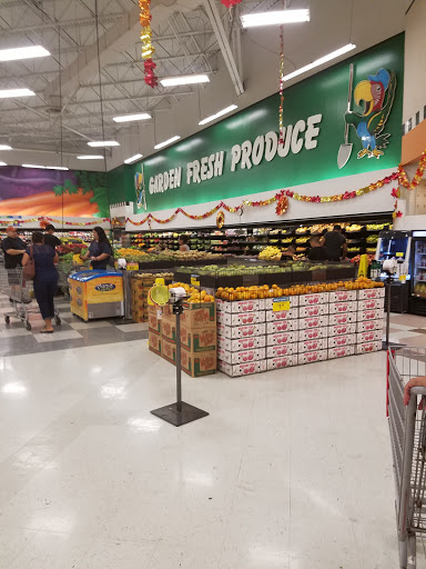 Grocery Store «Fiesta», reviews and photos, 3909 N Interstate 35 Service Rd, Austin, TX 78722, USA