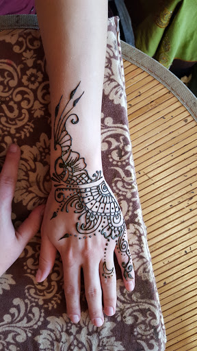 Explore lion tattoo ideas for guys, creative tattoo ideas in Seaside, available at Five Star Henna