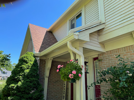 Roofing Contractor «Clemens Seamless Guttering», reviews and photos, 7008 S 300 W, Muncie, IN 47302, USA