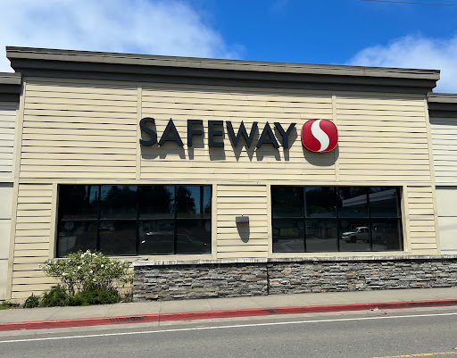 Grocery Store «Safeway», reviews and photos, 2555 Harris St, Eureka, CA 95503, USA