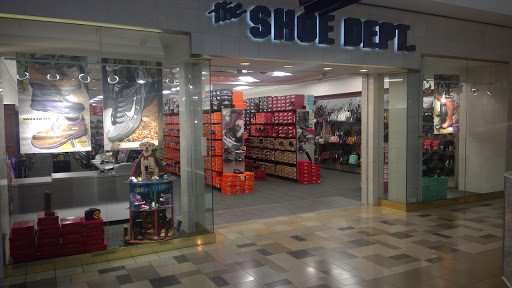 Shoe Dept., 1101 Melbourne Rd #3010, Hurst, TX 76053, USA, 