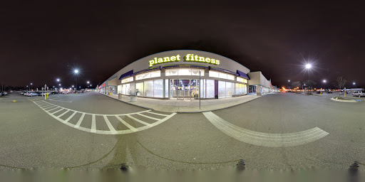 Gym «Planet Fitness», reviews and photos, 751 W Golf Rd, Des Plaines, IL 60016, USA