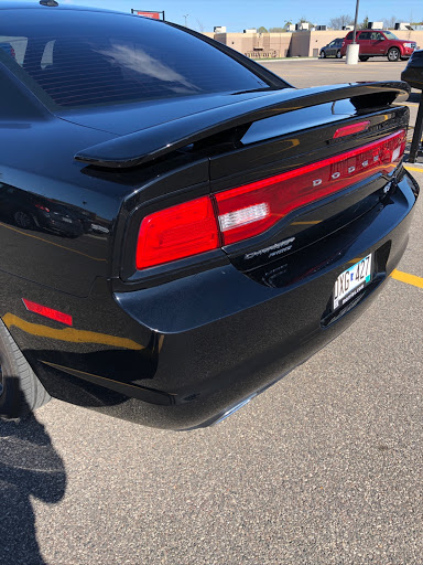 Auto Body Shop «Thomas Auto Body & Collision», reviews and photos, 5170 W Broadway Ave, Minneapolis, MN 55429, USA