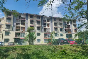 Sinar Apartment image