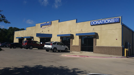 Donations Center «Goodwill», reviews and photos