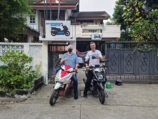 Motorcycle Driving Lessons by Motorcycle Rentals Bangkok