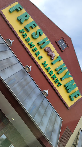 Grocery Store «Fresh Thyme Farmers Market - Kirkwood MO», reviews and photos, 1018 N Kirkwood Rd, Kirkwood, MO 63122, USA