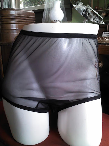 Lingerie Store «The Foundation: From Billie to Bettie», reviews and photos, 4831 SE Division St, Portland, OR 97206, USA