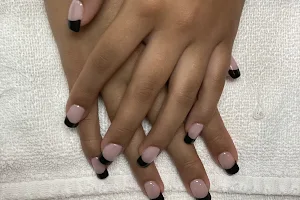 BB's Beauty Nail & Spa image