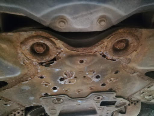 Auto Repair Shop «Creech Import Repair, Inc.», reviews and photos, 1818 St Albans Dr #106, Raleigh, NC 27609, USA