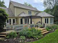 Aqua Glow Exterior Cleaning - Photo 9 - Car repair in , Round Lake Beach