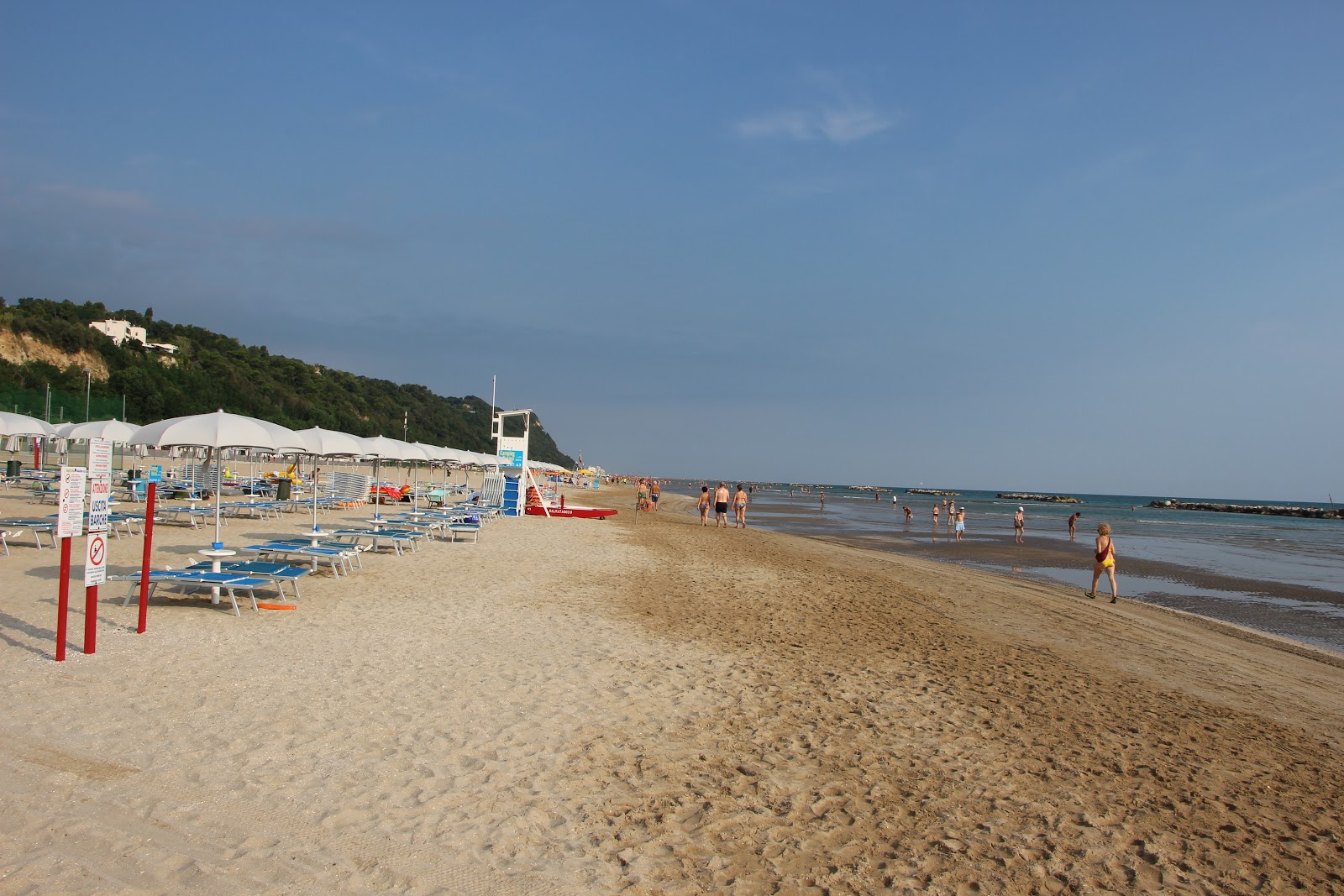 Foto von Fosso Sejore mit feiner beiger sand Oberfläche