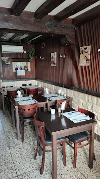 Atmosphère du Restaurant Café de L'Avenir à Limay - n°3