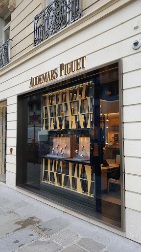 Audemars Piguet Paris Pierre Charron Store