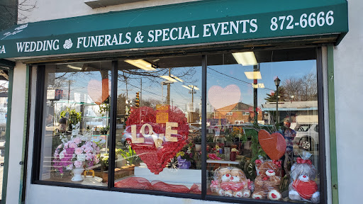 Florist «Gerties Flowers», reviews and photos, 806 Meacham Ave, Elmont, NY 11003, USA