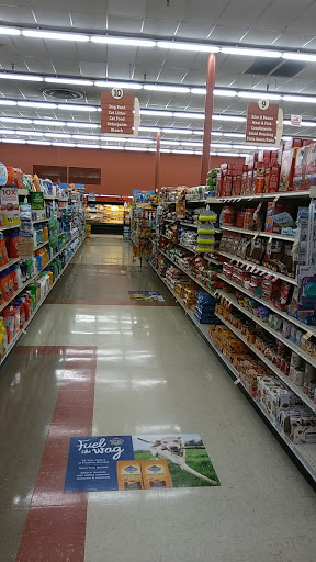 Giant Eagle Supermarket