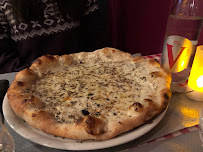Pizza du Restaurant italien Trattoria dell'isola sarda à Paris - n°8