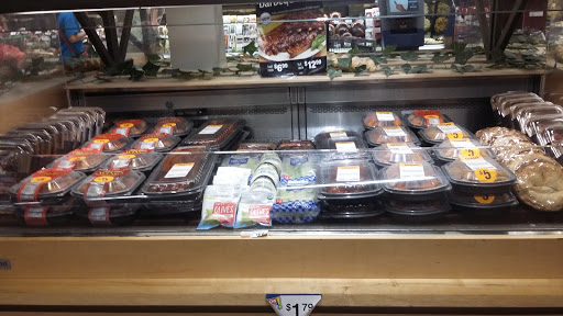 Grocery Store «Giant Food Stores», reviews and photos, 4001 New Falls Rd, Levittown, PA 19056, USA