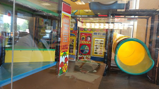 Fast Food Restaurant «Chick-fil-A», reviews and photos, 17365 Chesterfield Airport Rd, Chesterfield, MO 63005, USA