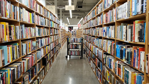 Book Store «Half Price Books», reviews and photos, 39152 Fremont Hub, Fremont, CA 94538, USA