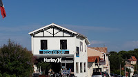 Hurley Store & Hurley Surf Club Lacanau du Restaurant Chez l'Australien à Lacanau - n°1