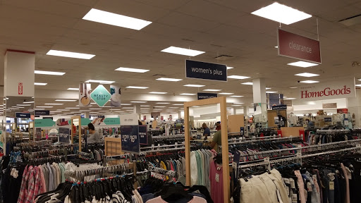 Department Store «Marshalls & HomeGoods», reviews and photos, 701 NJ-440, Jersey City, NJ 07304, USA