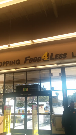 Grocery Store «Food 4 Less», reviews and photos, 1651 E 103rd St, Los Angeles, CA 90002, USA