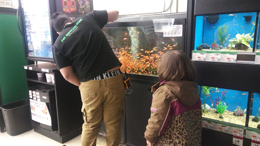 Pet Supply Store «Pet Supplies Plus», reviews and photos, 2202 S Bend Ave Suite 1, South Bend, IN 46635, USA