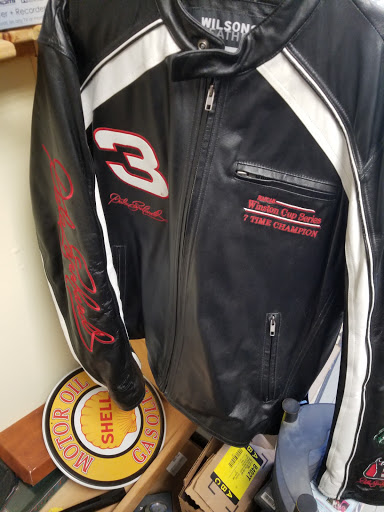 Pawn Shop «The Buy & Sell Shop», reviews and photos, 145 State St, Bangor, ME 04401, USA