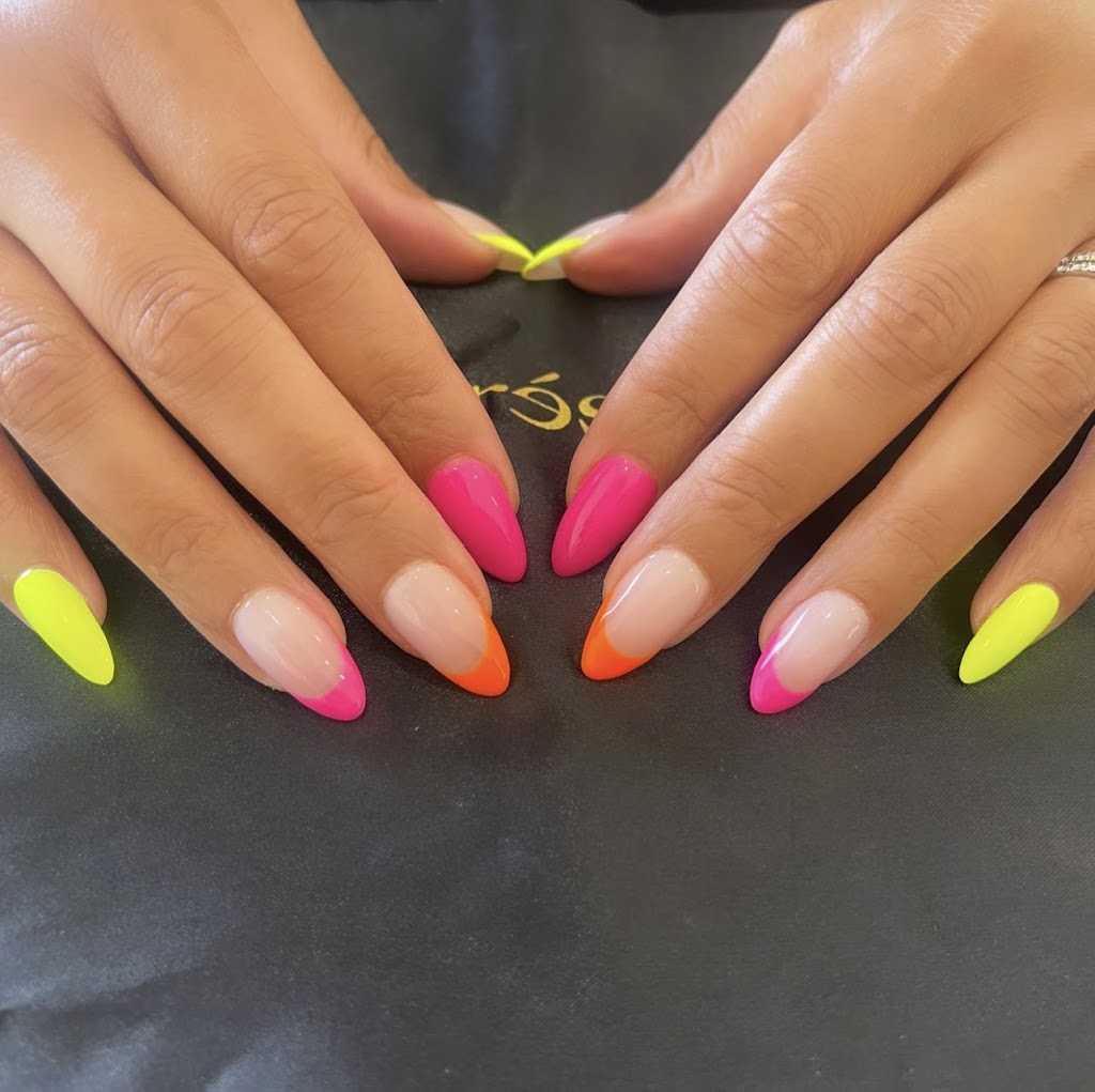 Salon De Manucure 91423