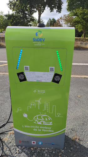 Borne de recharge de véhicules électriques SyDEV Charging Station Saint-Hilaire-de-Riez