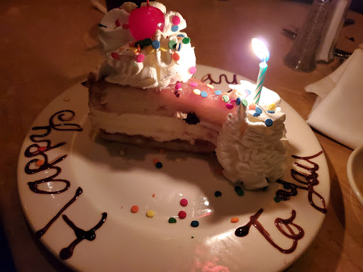 Restaurant «The Cheesecake Factory», reviews and photos, 1504 Old Country Rd, Westbury, NY 11590, USA