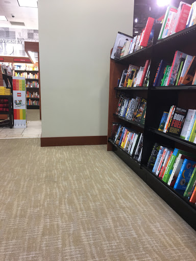 Book Store «Barnes and Noble», reviews and photos, 625 Monroe St NE, Washington, DC 20017, USA