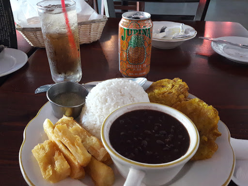 El Criollo Cuban Bar & Grill