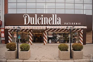 Dulcinella image