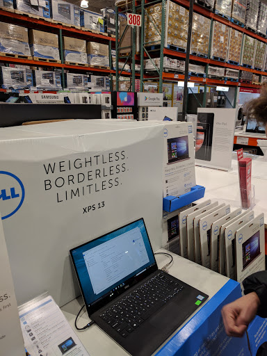 Warehouse store «Costco Wholesale», reviews and photos, 218 Lower Mountain View Dr, Colchester, VT 05446, USA