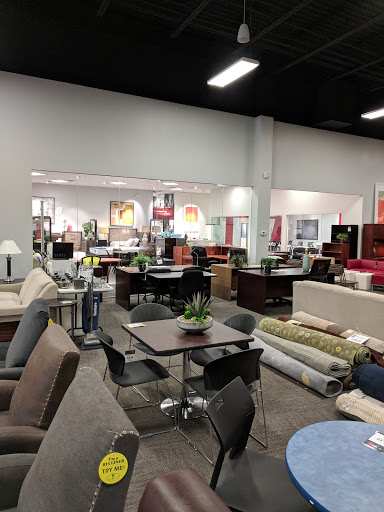 Furniture Rental Service «CORT Furniture Rental & Clearance Center», reviews and photos, 13946 Lee Jackson Memorial Hwy, Chantilly, VA 20151, USA