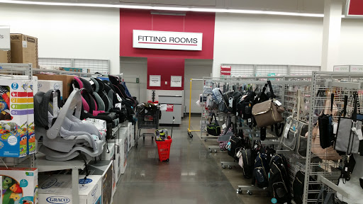 Clothing Store «Burlington Coat Factory», reviews and photos, 3475 Westdale Dr SW, Cedar Rapids, IA 52404, USA