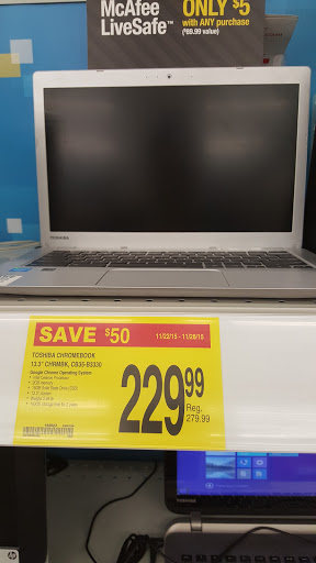 Office Supply Store «OfficeMax», reviews and photos, 1829 W Fullerton Ave, Chicago, IL 60614, USA