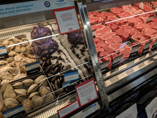 Supermarket «Giant Eagle Supermarket», reviews and photos, 7960 Plaza Blvd, Mentor, OH 44060, USA