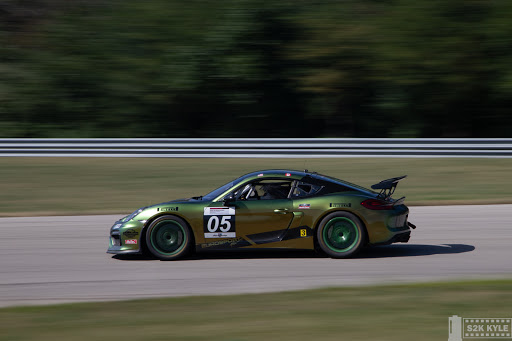 Auto Repair Shop «Autobahn Motorworks Inc», reviews and photos, 25752 IL-83, Mundelein, IL 60060, USA