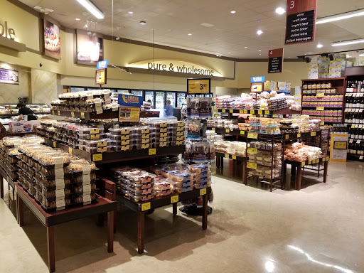 Grocery Store «Safeway», reviews and photos, 555 E Calaveras Blvd, Milpitas, CA 95035, USA