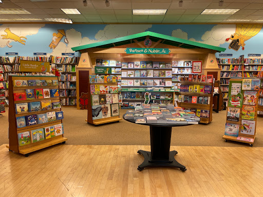 Book Store «Barnes & Noble», reviews and photos, 5377 Tamiami Trail N, Naples, FL 34108, USA