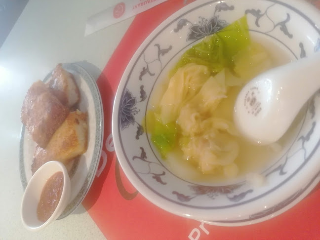 Auntie Cafe - Restaurant